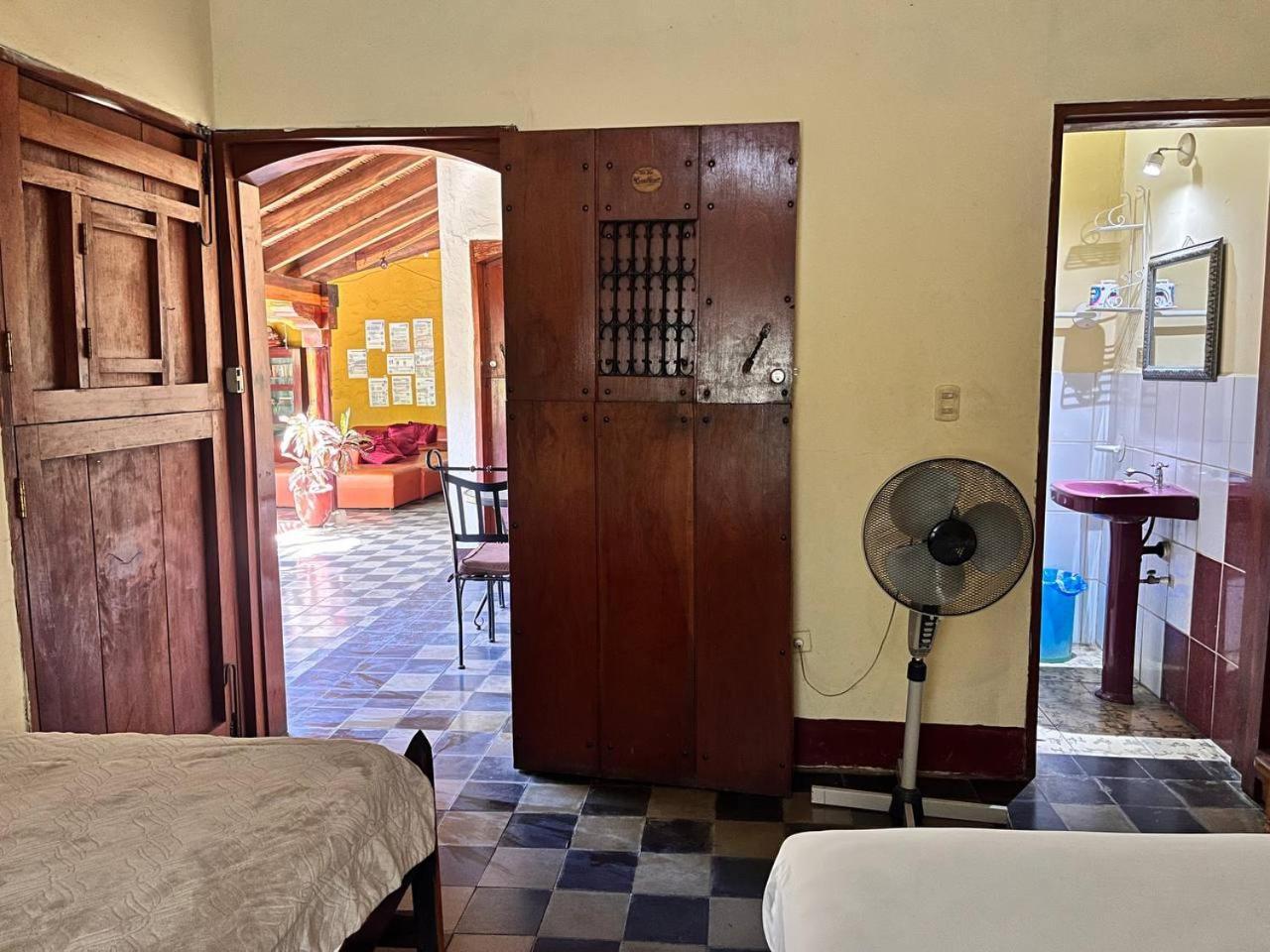 Hostel Viavia Leon