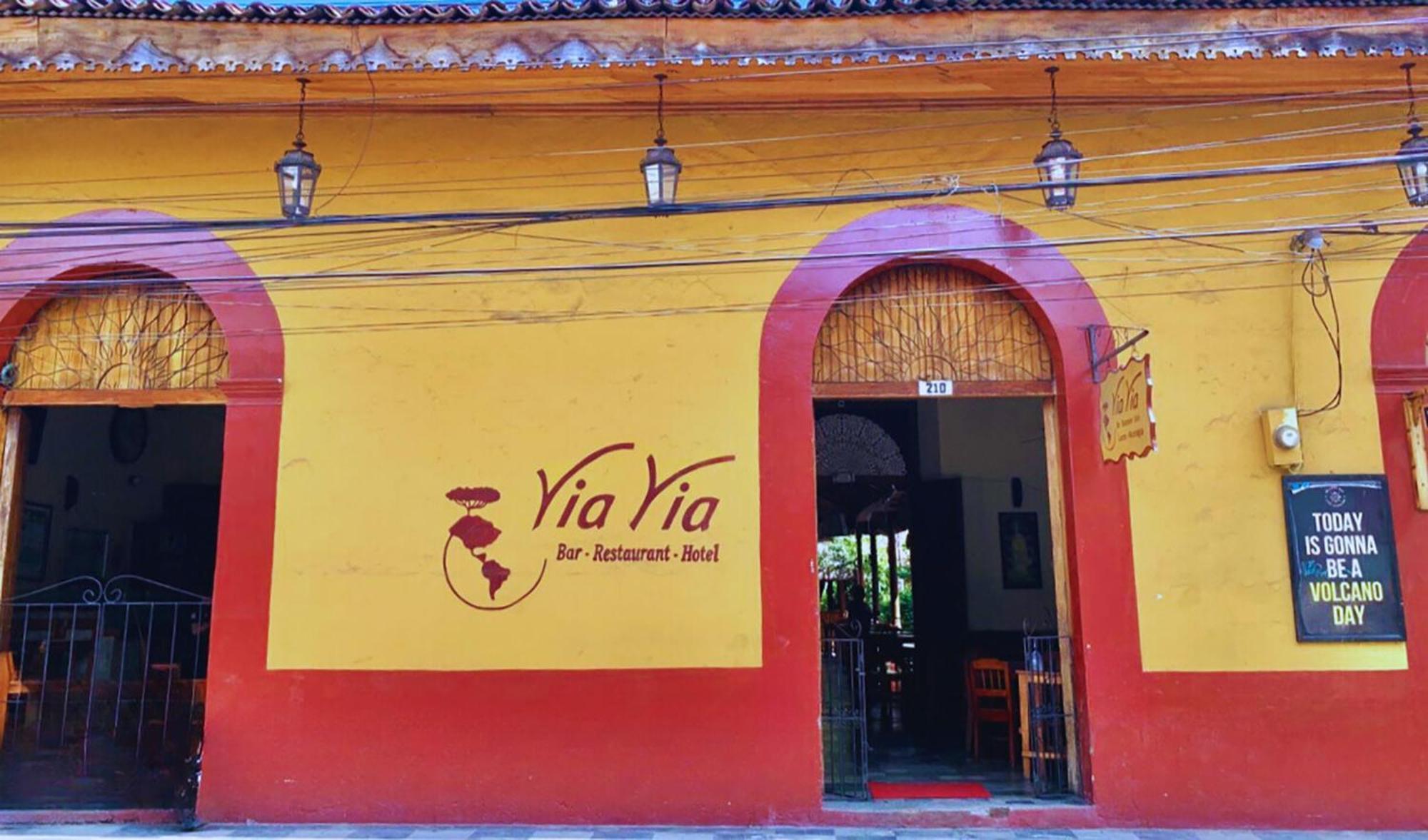 Viavia Hostel